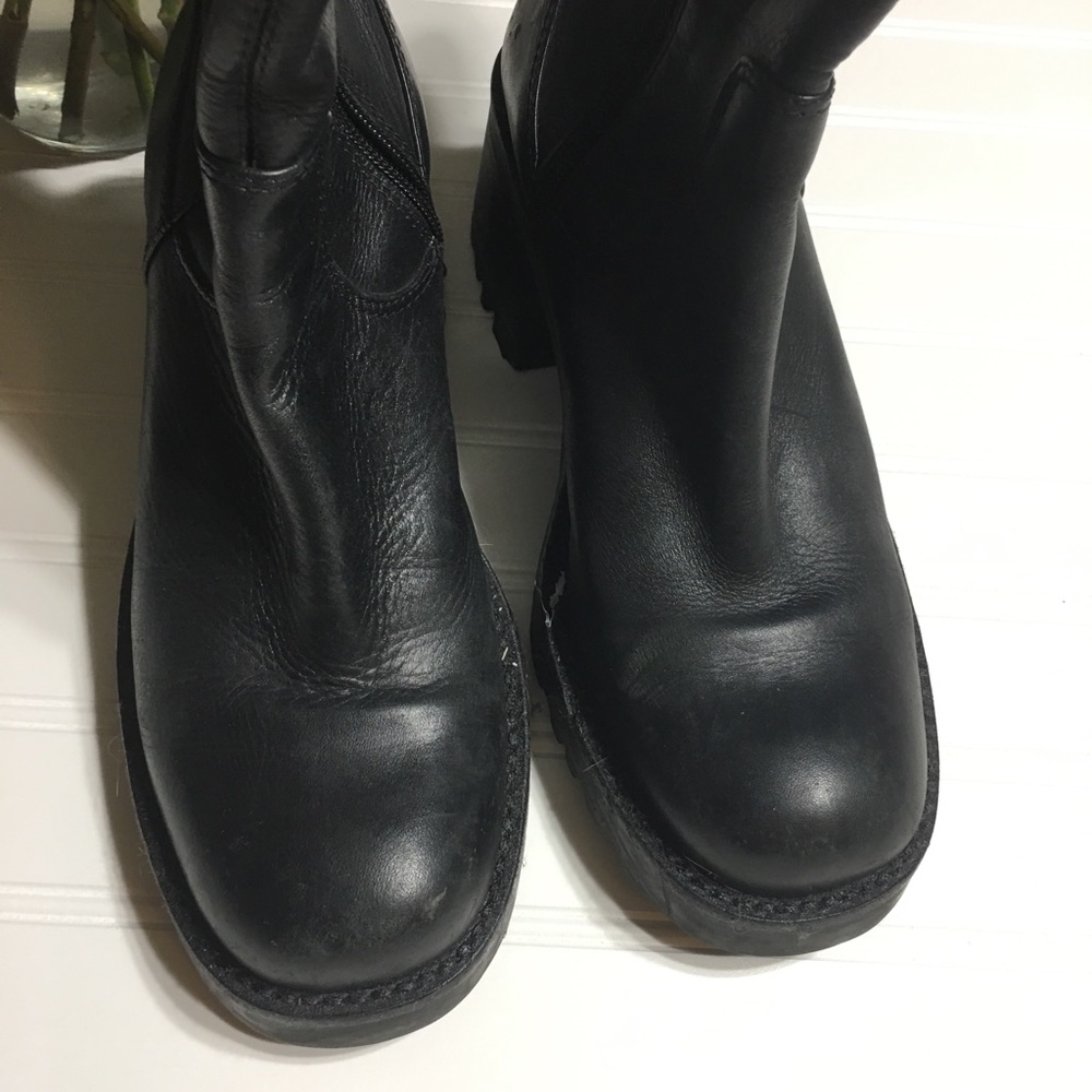 ☀️Steve Madison size 10 boots